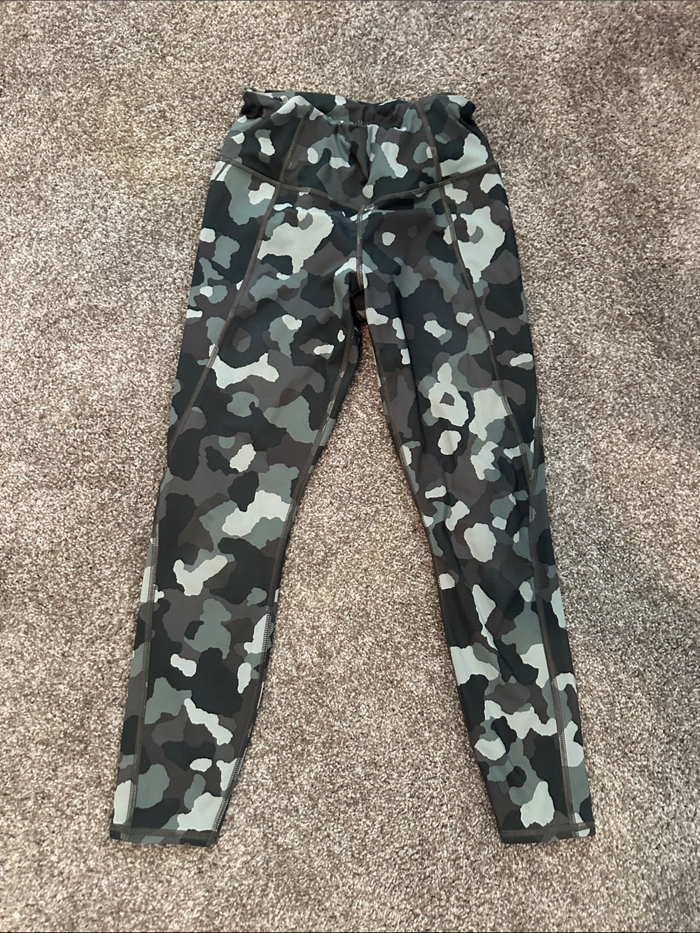 Athleta Camo Leggings - Black & Gray